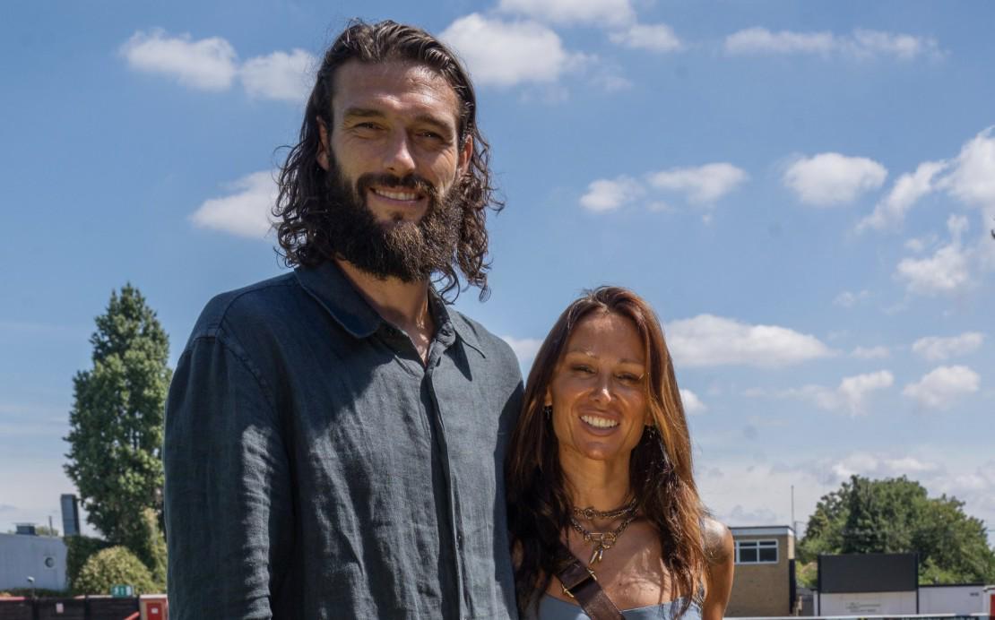 完美体育线上登录-太阳报：因误会分手后，安迪-卡罗尔已经与女友重归于好